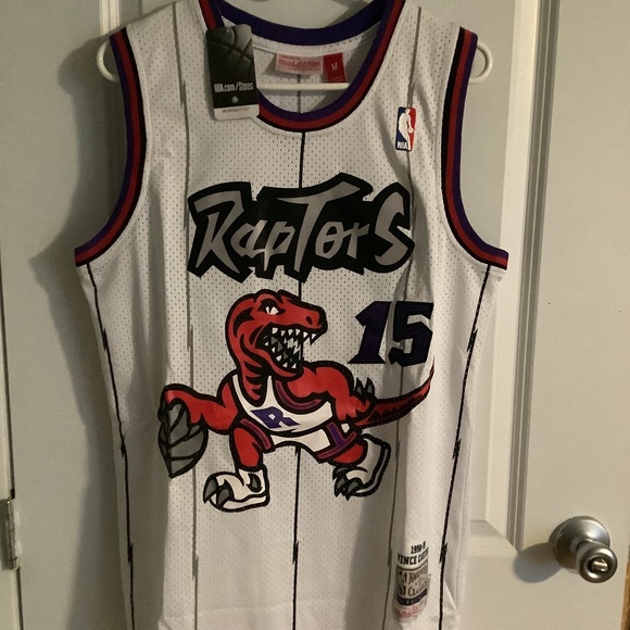 NWT Vince Carter Throwback Raptors Jersey Mens Size Medium - Picture 1 of 9